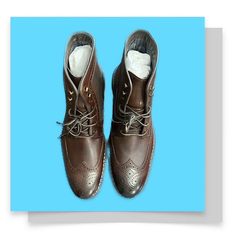 New in box Johnston & Murphy XC Flex® Cody Wingtip Zip Boot